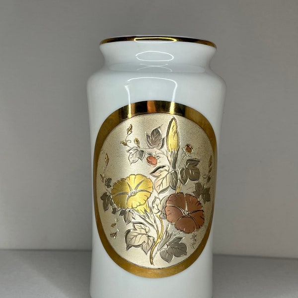 Chokin Japanese Gold and White Vase, Goldleaf Flower Vase