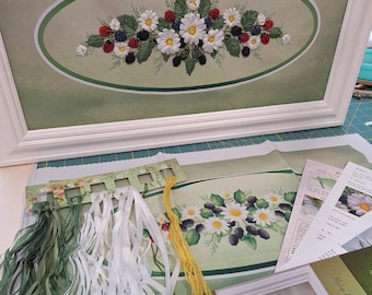 Ribbon embroidery kit, Set for beginners, Easy Ribbon Embroidery scheme for embroidery, Blackberry embroidery