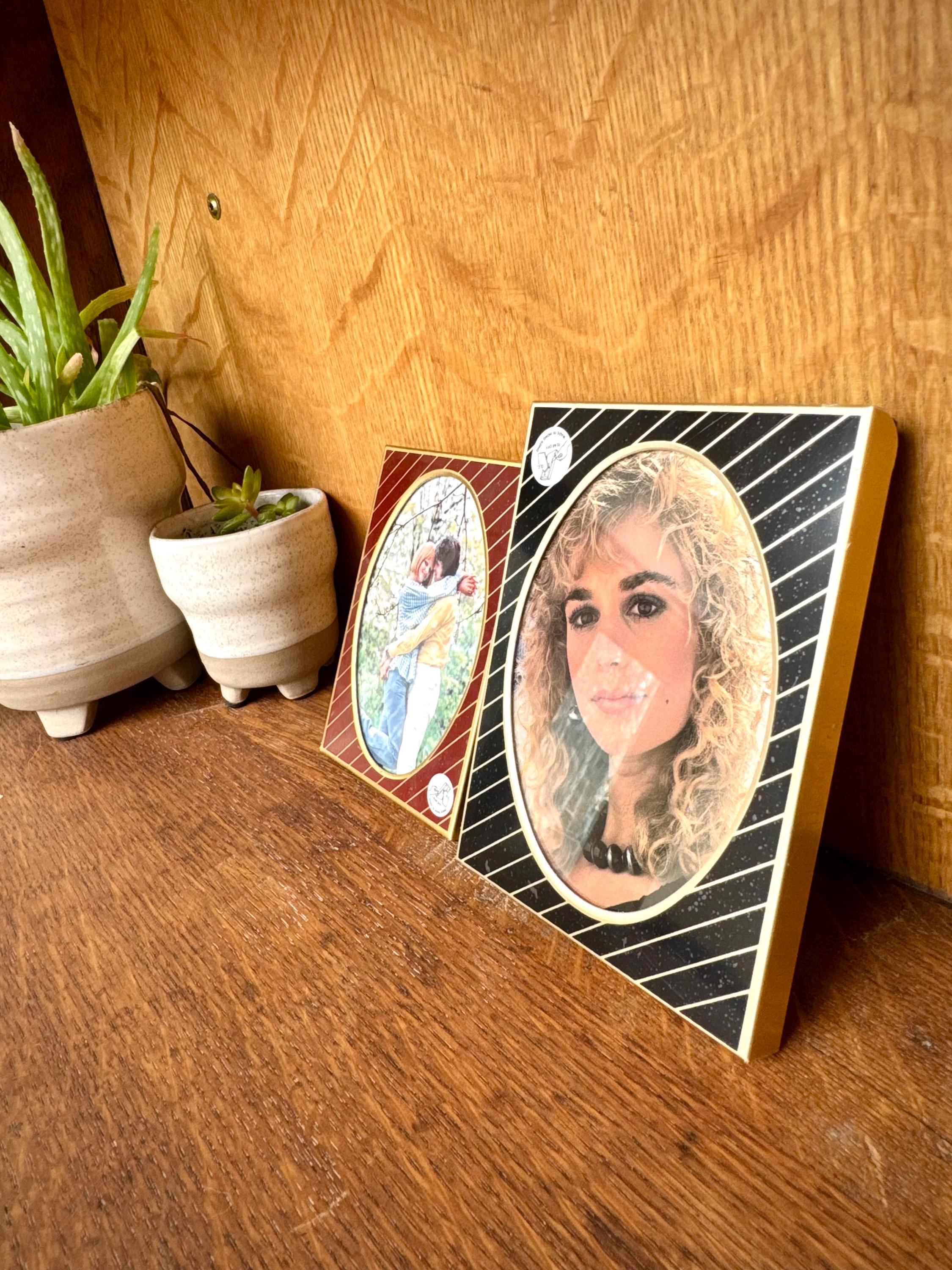 Vintage Metal Photo Frames Set | Burgundy & Black Stripe Oval Frames ...