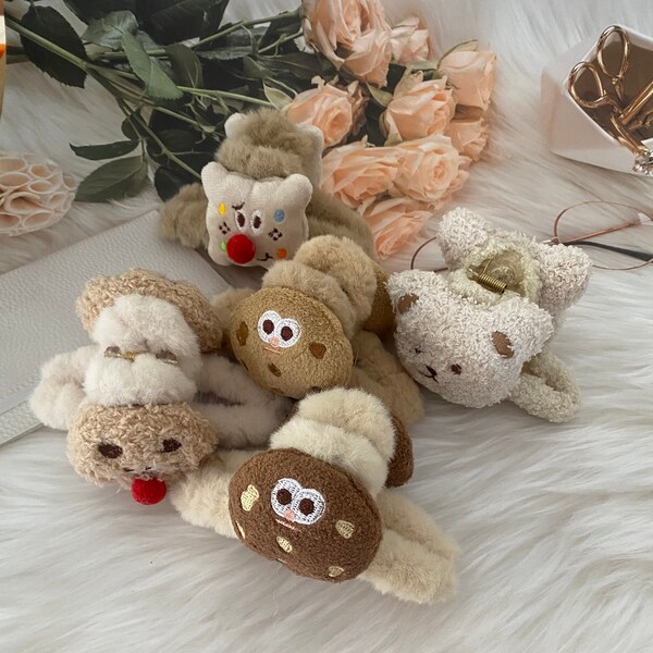 Suede-Touch Biscuit Bear Clips