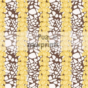 Puede incluir: Patrón repetitivo con hileras verticales de guirnaldas de flores amarillas sobre un fondo marrón y blanco. El diseño incluye el texto "Pua Pawprints". Ideal para textiles o papel pintado, el patrón tiene un aire tropical.