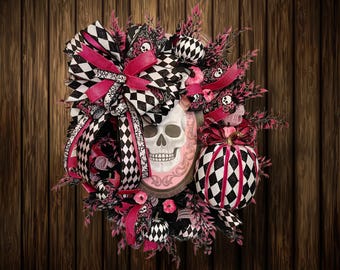 Harlequin Skull Halloween Wreath: Pink Gothic Whimsical Decor