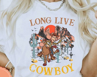 Camiseta retro de personaje de Toy Story de Disney Pixar, Camiseta de vaquero bonita de Woody y Bullseye Long Live, Camiseta Magic Kingdom, Viaje familiar a Disneyland