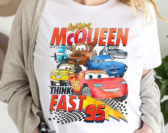 Retro Disney Cars Light Mcqueen 95 Shirt, lustiges Disney Car Pixar T-Shirt, Magic Kingdom T-Shirt, Disneyland Urlaub, Disney Cars Land