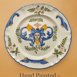 Vintage French Faience Plate – Hand Painted, 25.5 cm, Moustiers / Rouen Style, Decorative Wall Plate