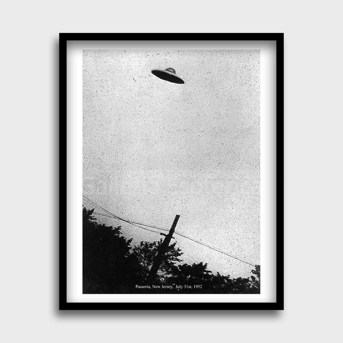 【中古】 ヨーロッパのUFO Classic Flying Saucer UFO Replica 3D Printed | Sci-Fi Desk