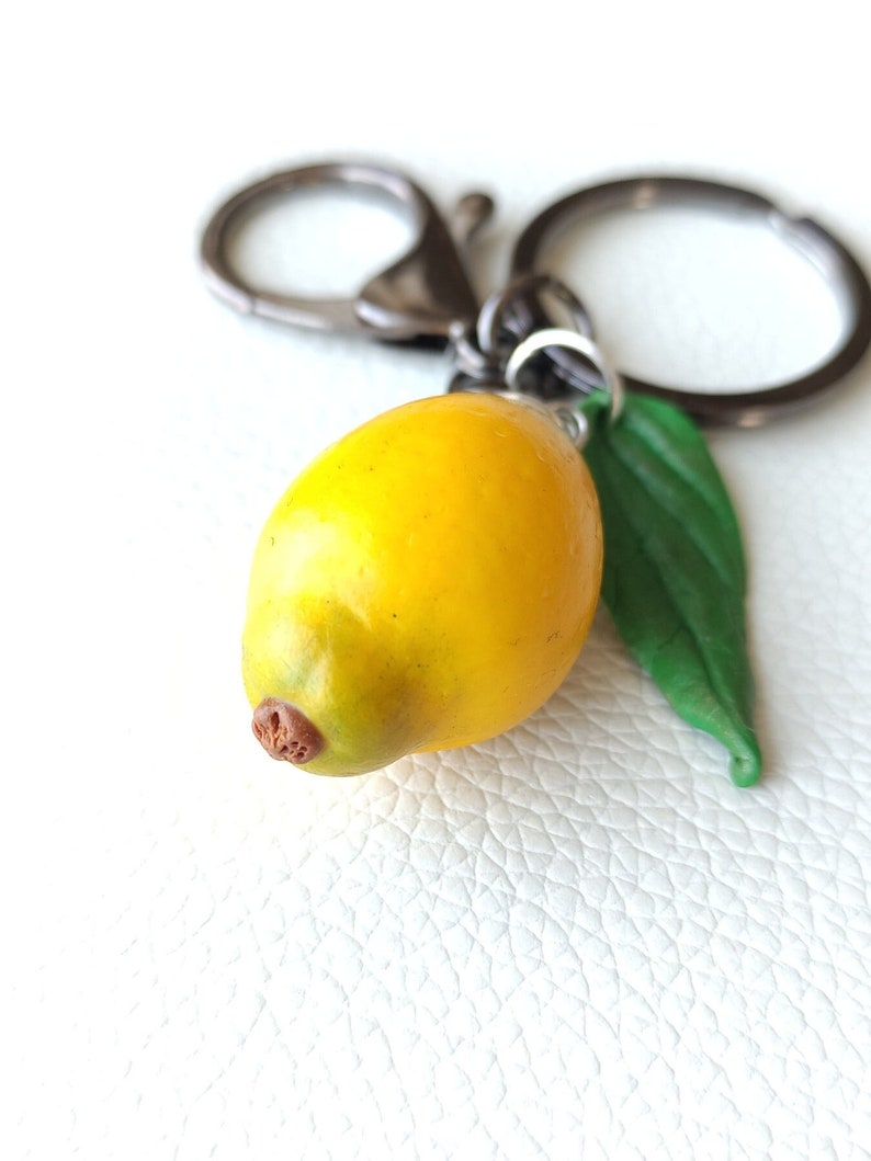 Handmade personalized lemon keychain, Lemon bag charm, Fruit accessories, Mood booster gift, Fun gift, Gift for colleague, Gift for friend.