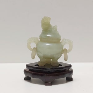 Chinese incense burner with real green jade lid. Chinese manufacture from the 1980s