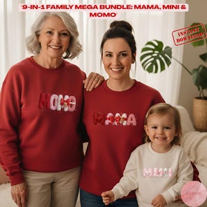 Peut inclure: Un ensemble familial assorti de sweat-shirts rouges et d'un sweat-shirt blanc. Les sweat-shirts rouges portent le mot "MAMA" dans une police décorative. Le sweat-shirt blanc porte le mot "MINI". L'image comprend le texte "9-IN-1 FAMILY MEGA BUNDLE: MAMA, MINI & MOMO" et "INSTANT DOWNLOAD".