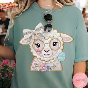 Peut inclure: Panneau en bois rustique avec l'inscription "Welcome to our home" dans un style manuscrit. De forme rectangulaire, le panneau présente une finition vieillie et un design simple et accueillant. Pour l'intérieur ou l'extérieur.