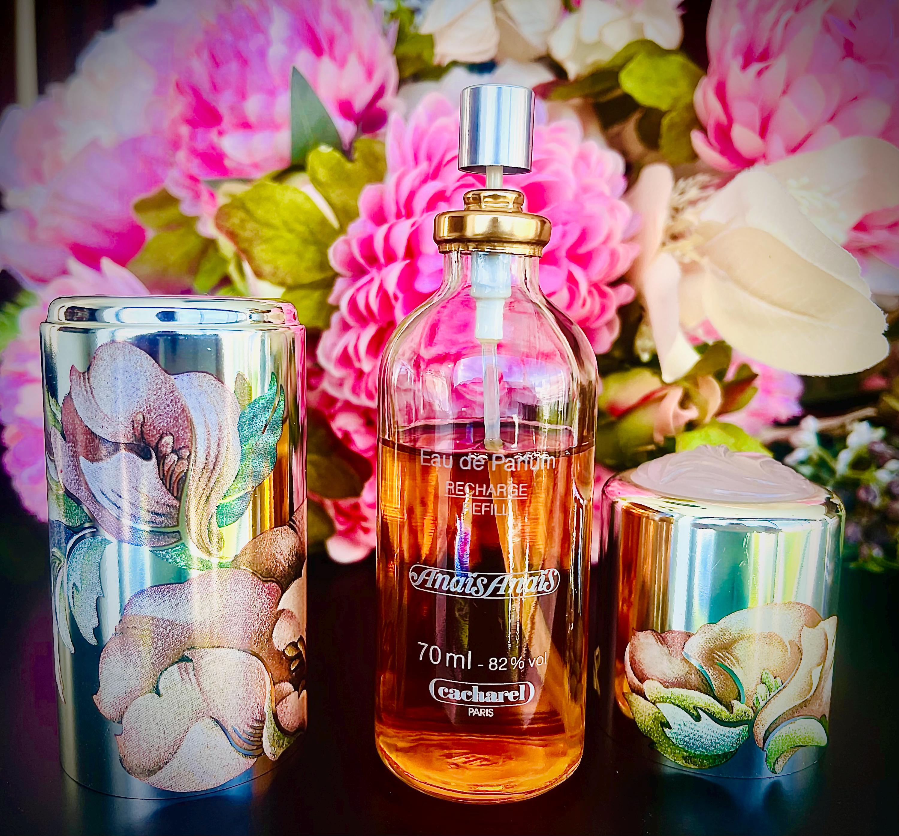 Anais Anais、Cacharel、70 ml、2.4 オンス、オードパルファム、香水