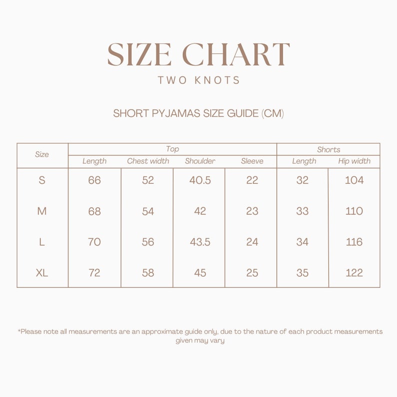 Puede incluir: Tabla de tallas para pijamas cortos en tallas S, M, L y XL. Las medidas est&aacute;n en cent&iacute;metros para la longitud, el ancho del pecho, el hombro, la manga, la longitud y el ancho de la cadera.