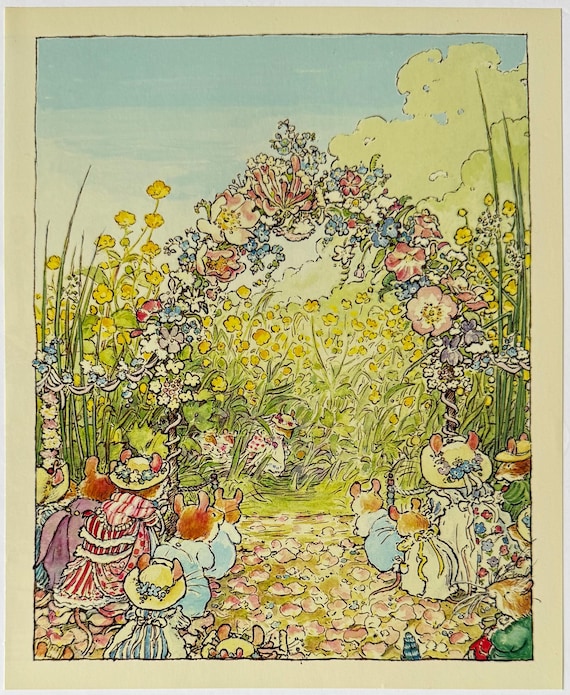 Brambly Hedge, Flower Garden, Gathering, Mice, 1999 Vintage Book