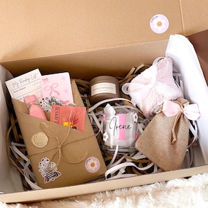 Caja de regalo de cita a ciegas con un libro, caja de regalo de libro misterioso, regalo para amantes de los libros, regalo de cumpleaños para amantes de los libros, caja de autocuidado para amantes de los libros, regalos de lectura acogedores