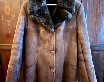 vintage Manteau marron en peau de mouton véritable 6-10 ans Doublé de fourrure