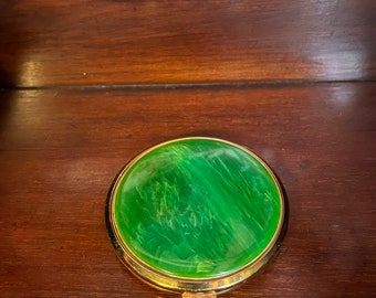 Stunning Emerald Green Vintage Powder Compact