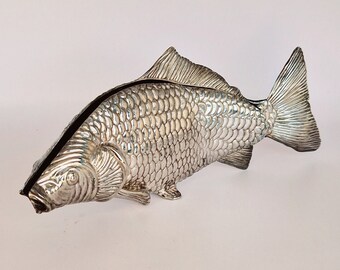 Silver plated Koi carp napkin holder. Made by Modello Depositato Italy 60s