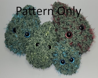 5 in 1 Nouglas the Nug Crochet Plushie (Pattern Only)