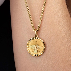 Faravahar Anhänger, 14K Massivgold Zoroastrismus Münze Halskette, personalisierte alte persische Schmuck, Ahura Mazda Anhänger, Foruhar Medaillon