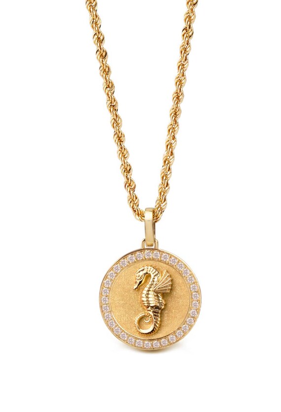 かすう工房 タツノオトシゴ ペンダントトップ 純金『辰年 タツノオトシゴ』モチーフ ペンダントトップJUNGOLD