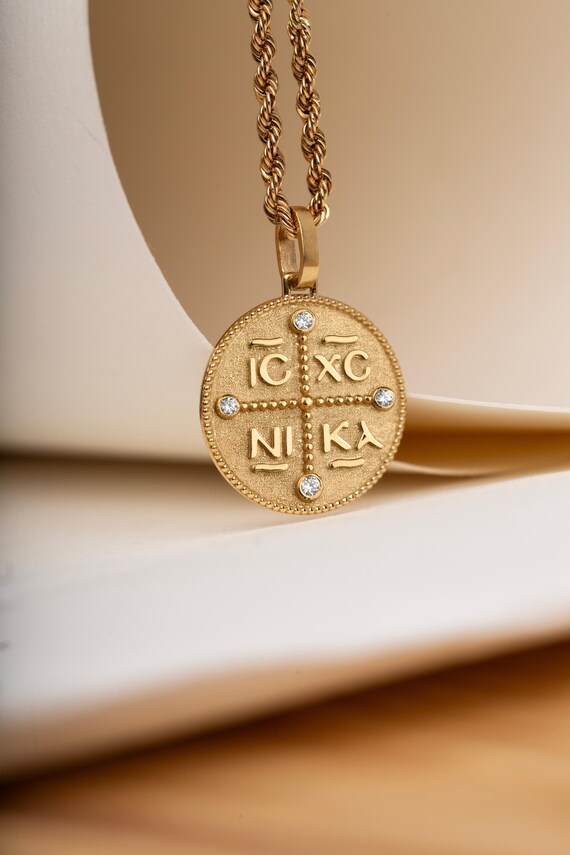 Kendra Scott 文字Q ペンダントネックレス, One Size, CREENCIA スターリングシルバーネックレス 妻へのギフトに コンパス