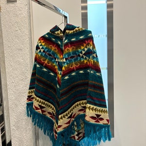 Poncho en laine d'alpaga image 8