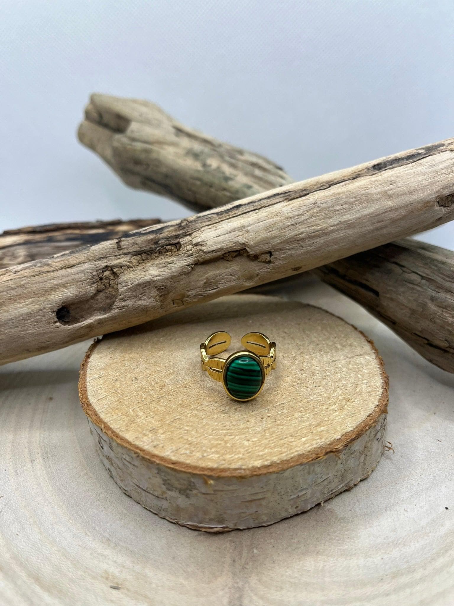 Bague Femme Ajustable En Acier Doré Avec Pierre Malachite - Modèle V3 Neuf