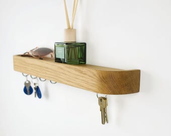 Houten minimalistische sleutelhouder – massief eiken wandrek met haken en magneten