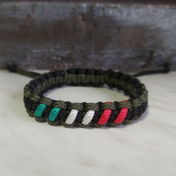 Italy flag bracelet, handmade