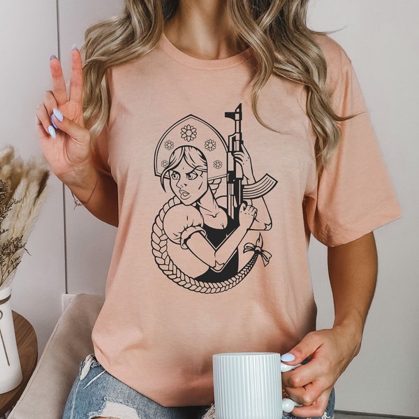 Lady Kokoshnik avec chemise Aftomat | -shirt Kokoshnik | AK-47 | shirt Femme | T-shirt respirant | Kokochnik traditionnel | T-shirt streetwear