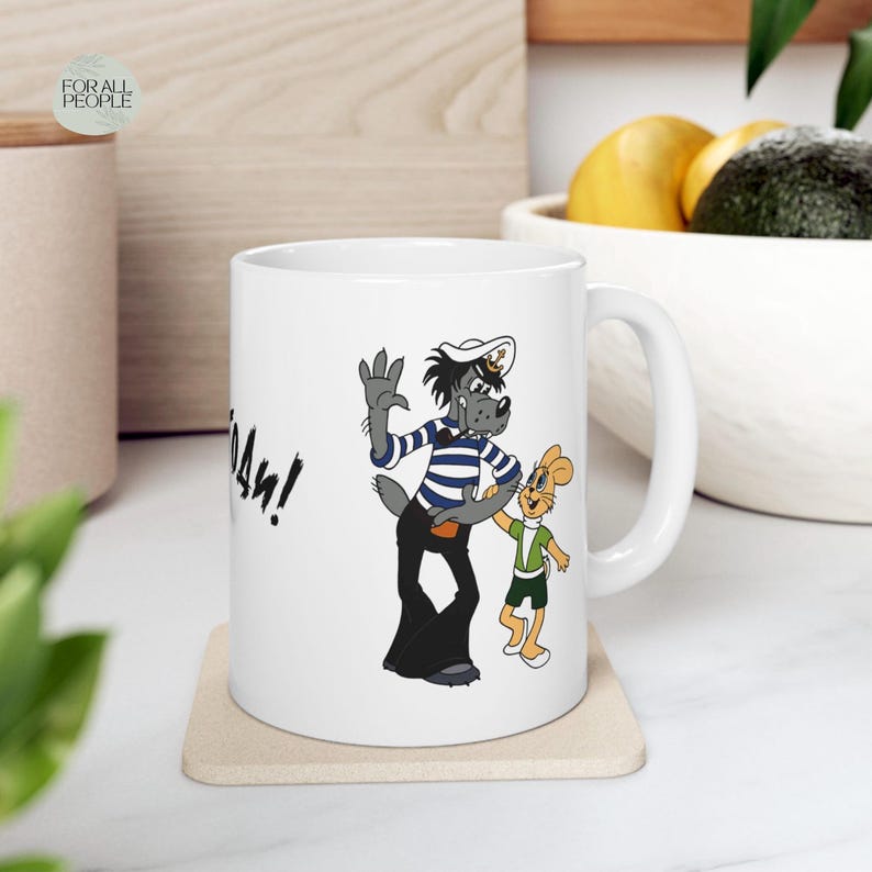 Nu Pogodi Morjak Tasse: weiße Keramiktasse mit Wolf & Hase, Lustiger russischer Comic image 1