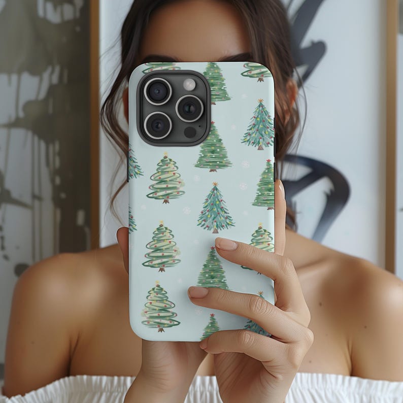Christmas Tree Pattern Phone Case: Holiday Festive Design image 3