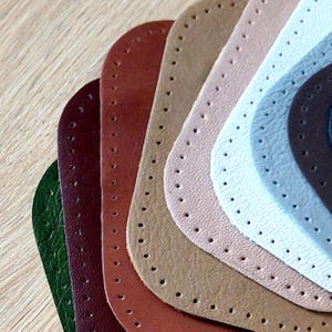 マットレザーの長方形エルボーパッチ、ニーパッチ、パンチング加工の有無にかかわらず、ジャケット、ブレザー、セーター、スウェットパンツ用のカラフルなユニセックスパッチのペア