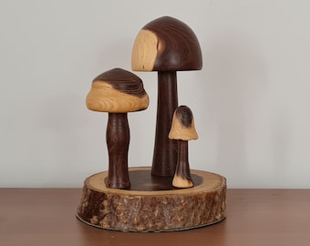 Set di 3 funghi in legno intagliato in stile vintage