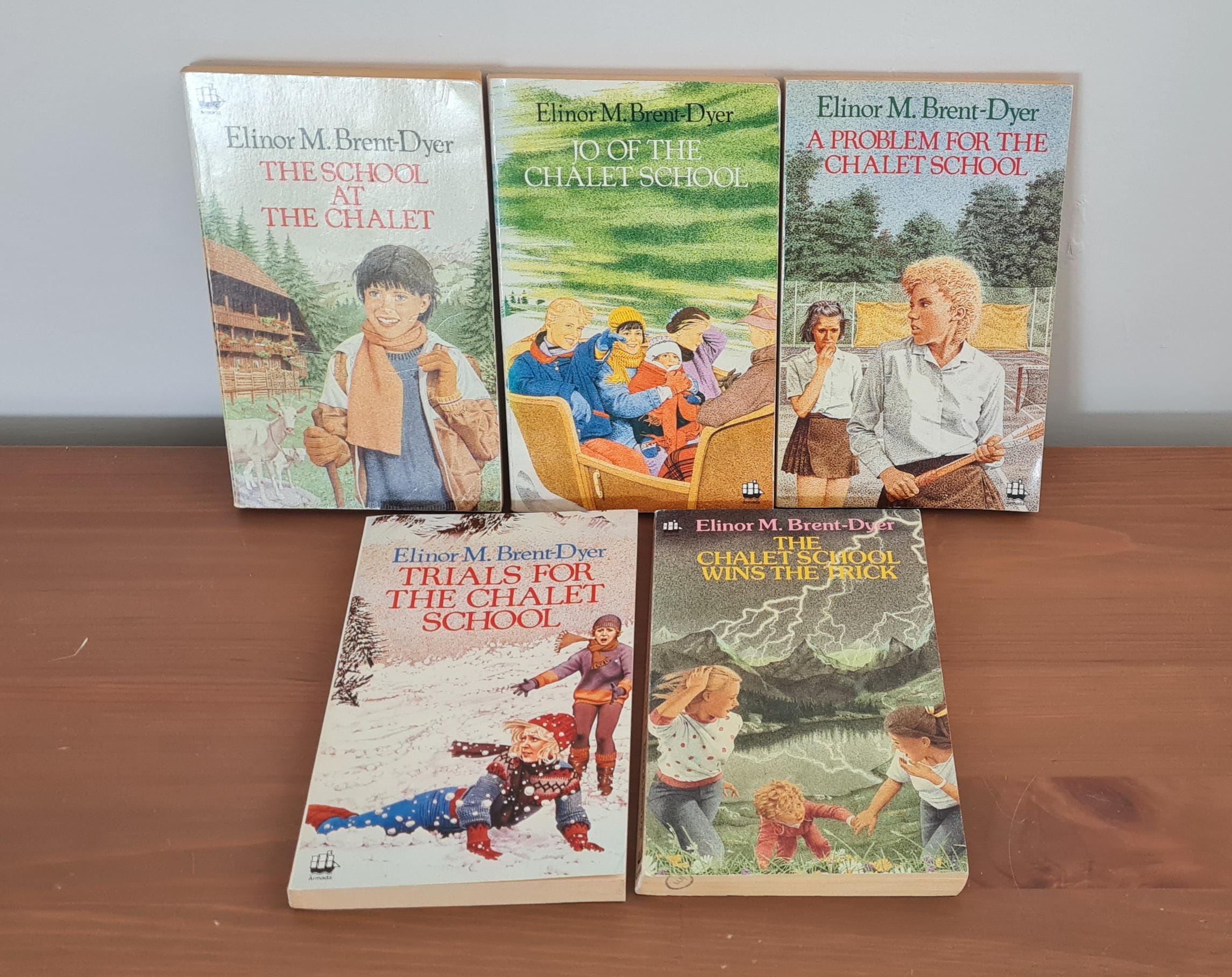Vintage Chalet School Book Bundle x 5 Elinor M Brent-Dyer 1980s Armada Paperbacks Chalet School Books Joblot Girls School Stories Retro 80s