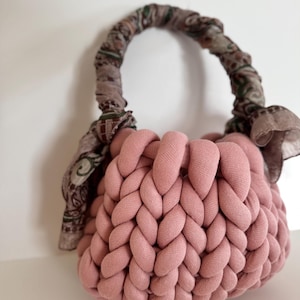 Pink Chunky Knit bag, Scarf Bag Handle, Chunky Yarn Knit Bag, Korean Style, Handmade Crochet Mini Bag, XL Yarn Bag, Best Gift for Summer