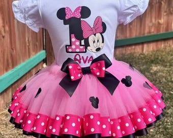 Pink Minnie Mouse Birthday Outfit Hot Pink Minnie mouse tutu: Personalized Tutu Set