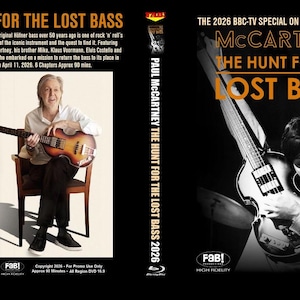 Op de afbeelding: DVD-hoes voor "The Hunt for the Lost Bass" met Paul McCartney. De voorkant toont McCartney met een basgitaar, met tekst eroverheen. De achterkant heeft een zwart-wit afbeelding van McCartney die bas speelt.