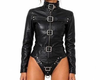 Dames zwarte leren catsuit, bodysuit van echt leer.