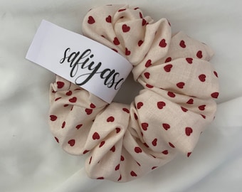 Handmade sweet hearts scrunchie