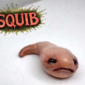 Squib - Handgjord polymerlerafigur - Unik samlarkonst av varelser