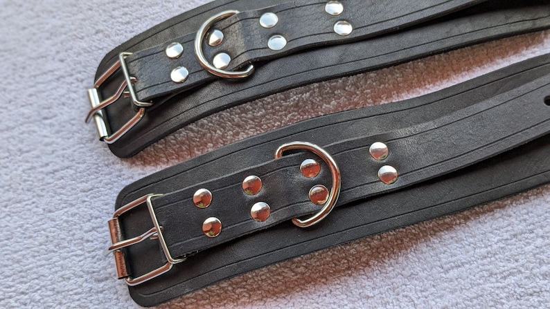 Leather Handcuffs Leg Cuffs With Waist Restraint Belt Toys
