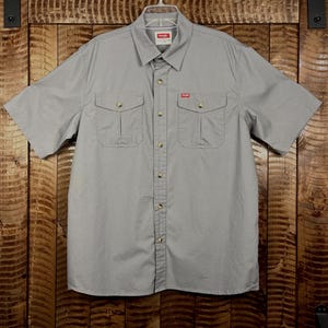 Wrangler Shirts Mens Large Gray Short Sleeve Mens Shirt