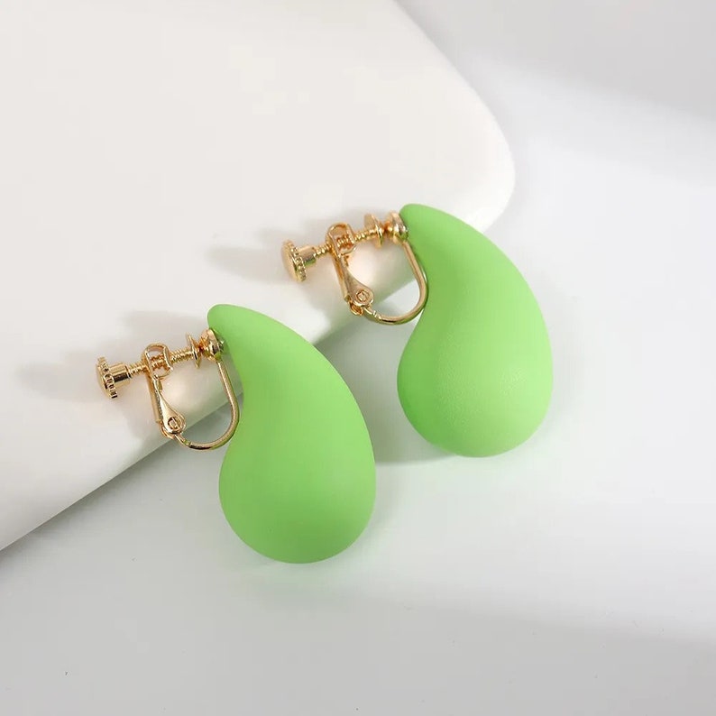 Comfortable pain-free wearing Simple minimalist Sleek Clip-On Earrings water Drop Bold Hoop Earrings Everyday chunky hoops non-pierced ears image 6