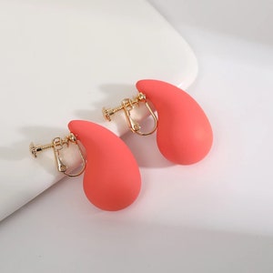 Comfortable pain-free wearing Simple minimalist Sleek Clip-On Earrings water Drop Bold Hoop Earrings Everyday chunky hoops non-pierced ears image 8