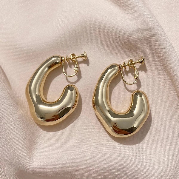 Vintage Gold Plated Chunky Irregular Hammered Clip on Earrings for Women Minimalist Geometric Non Pierced Earrings Party Giftbbb