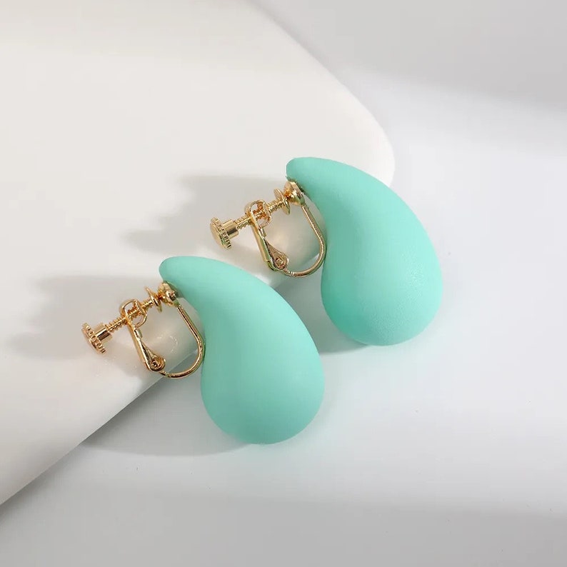 Comfortable pain-free wearing Simple minimalist Sleek Clip-On Earrings water Drop Bold Hoop Earrings Everyday chunky hoops non-pierced ears image 9