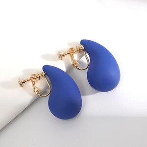 Comfortable pain-free wearing Simple minimalist Sleek Clip-On Earrings water Drop Bold Hoop Earrings Everyday chunky hoops non-pierced ears image 7