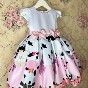 Cow girl dress, cowgirl, cow. Farm Dress, Cow Birthday Outfit, farm animals, dresses for girls, birthday dress Farm Party girls.