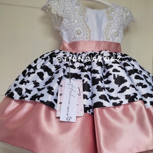 Cow girl dress, cowgirl, cow. Farm Dress, Cow Birthday Outfit, farm animals, dresses for girls, birthday dress Farm Party girls.